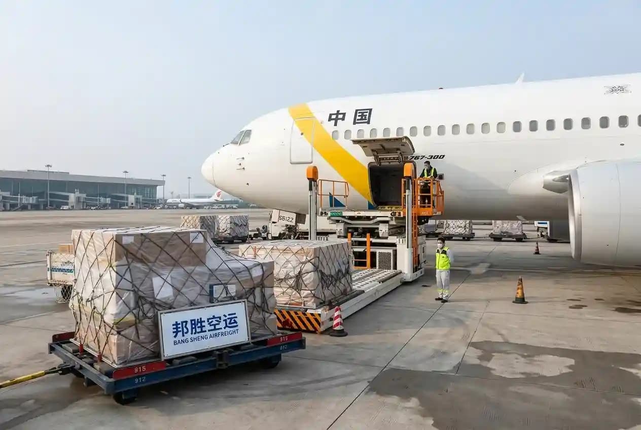 航空货运